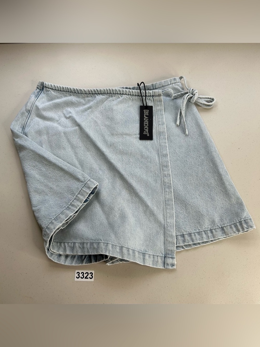 Blank NYC High Rise Denim Skort Size 28  New Blue